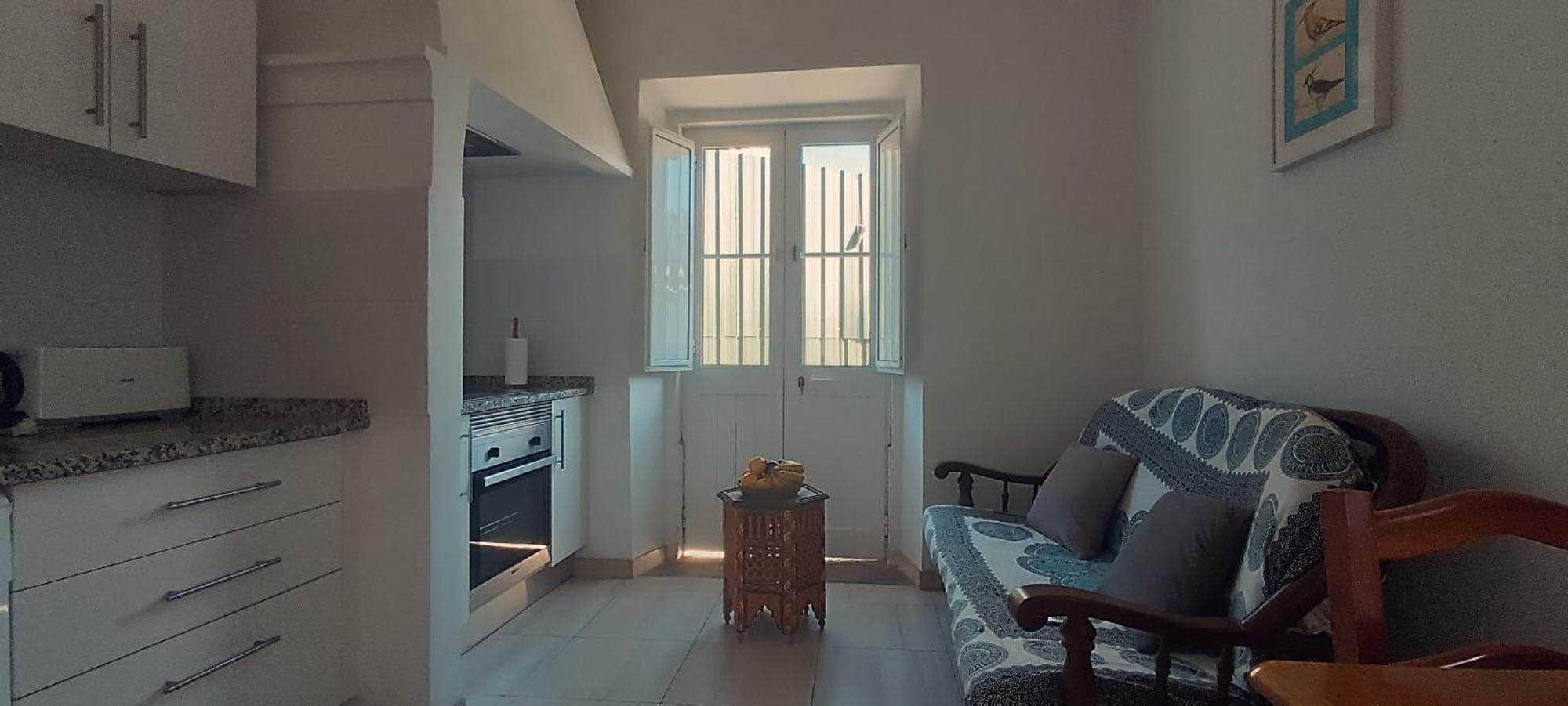 Apartment With Roof Terrace In Town Centre 타비라 외부 사진