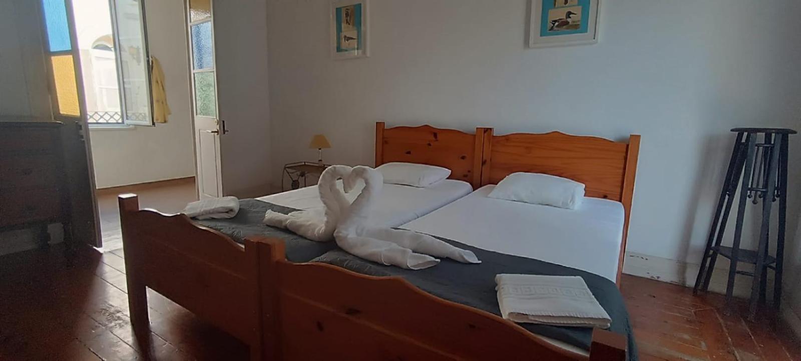 Apartment With Roof Terrace In Town Centre 타비라 외부 사진