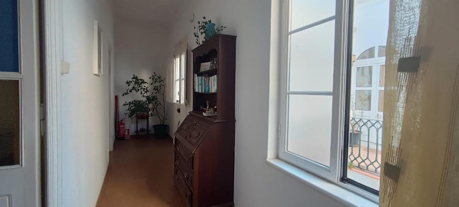 Apartment With Roof Terrace In Town Centre 타비라 외부 사진